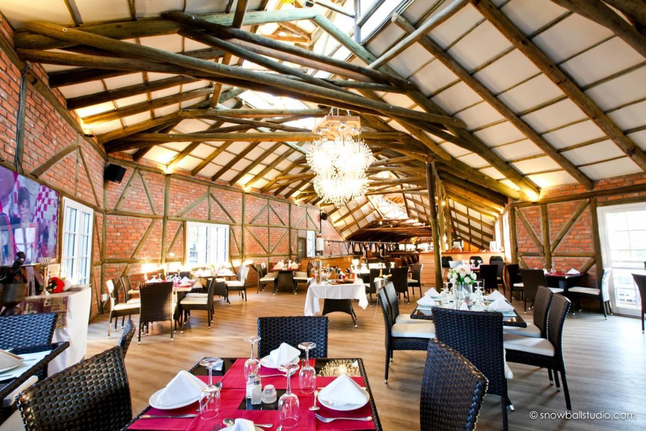 Roof Of Africa Hotel Βίντχουκ Εξωτερικό φωτογραφία